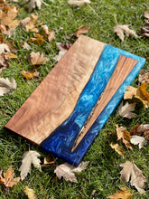Load image into Gallery viewer, Build Your Own Custom Charcuterie Board – $100 Design & Build Deposit