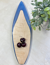 Load image into Gallery viewer, Maple &amp; Epoxy Surfboard
